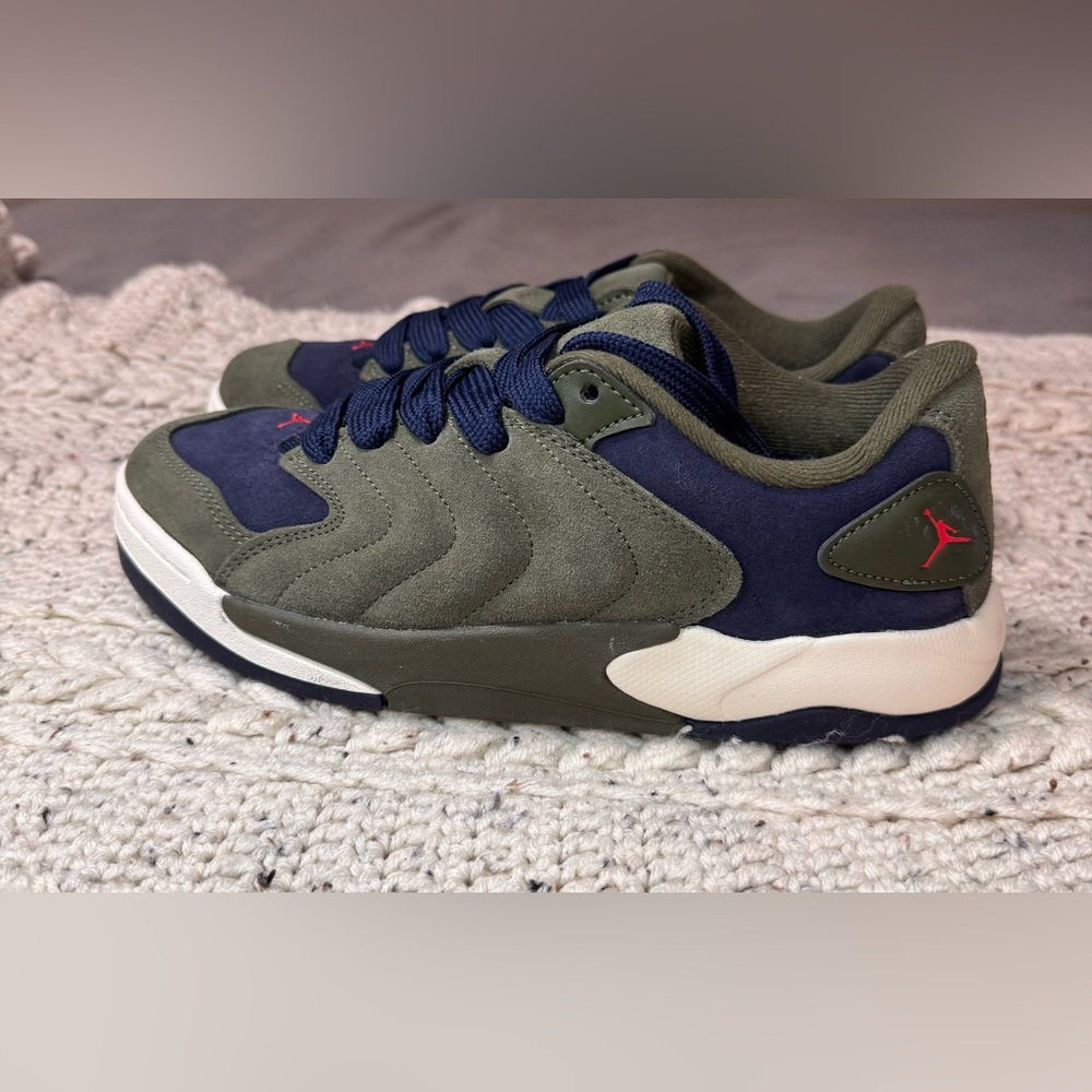 IB3731-301 Nike Jordan Session Cargo Khaki Chile Red Pale Ivory Obsidian